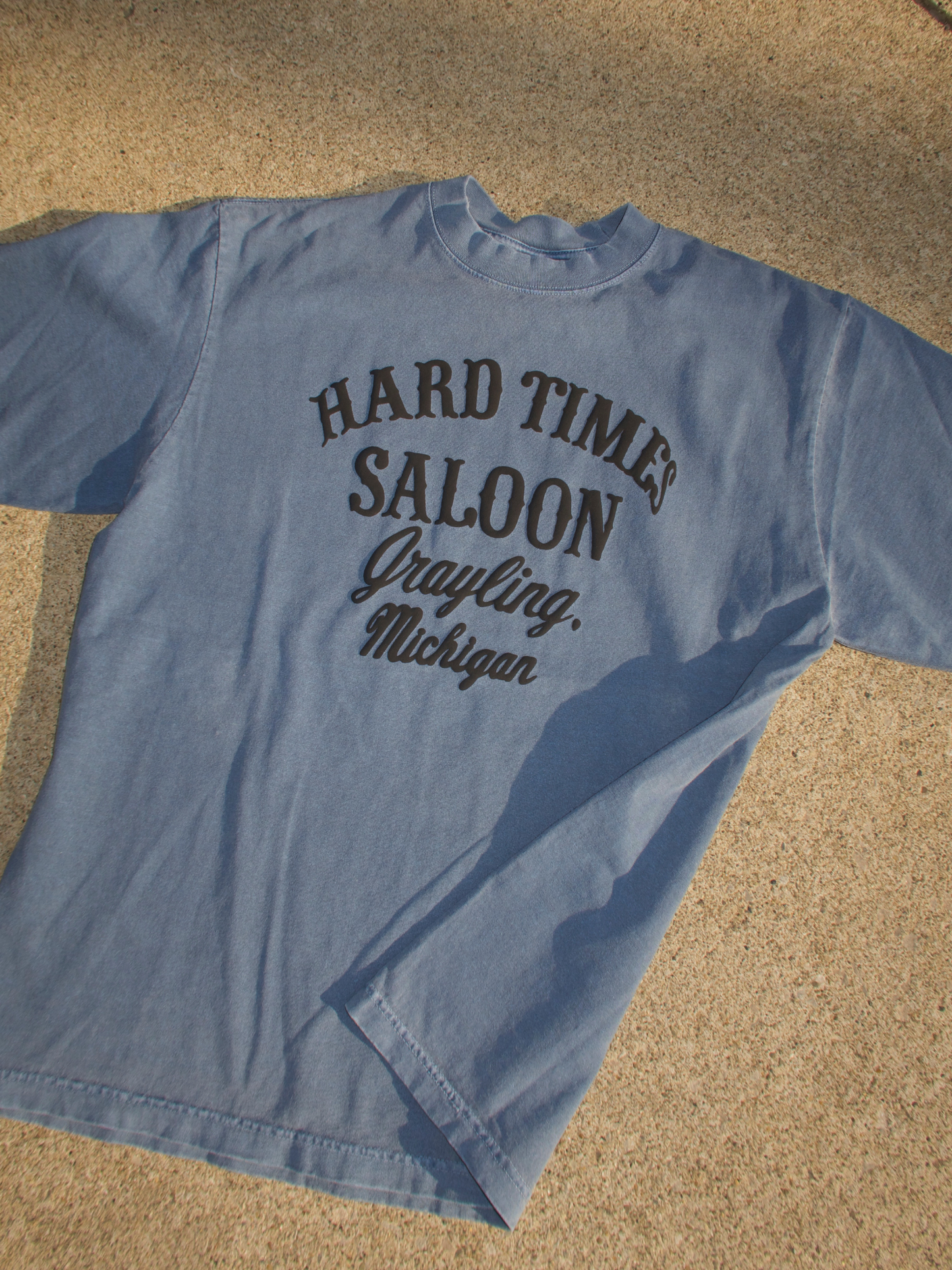 HARD TIMES SALOON GARMENT TEE